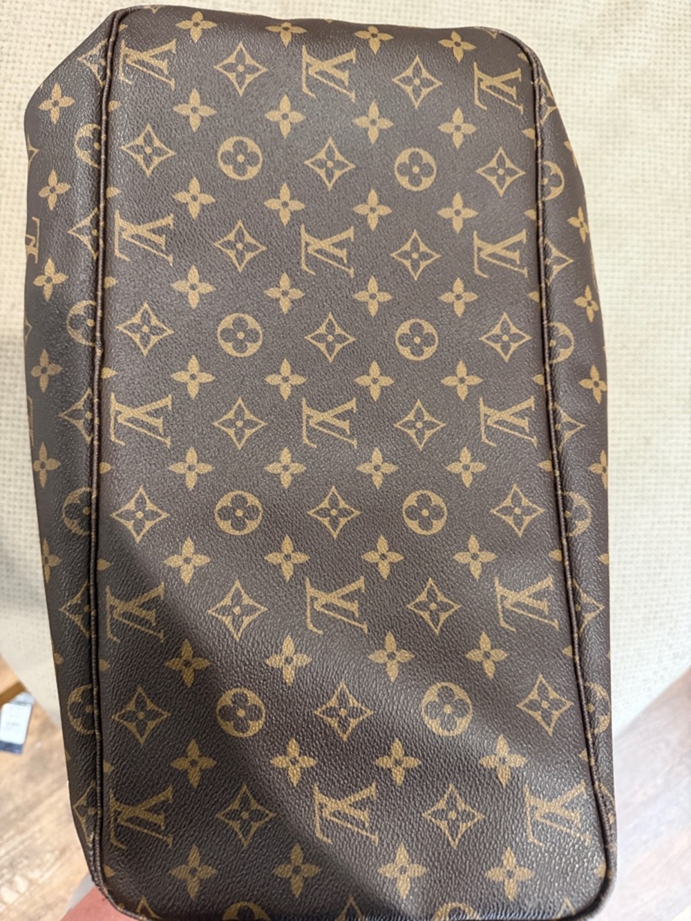 Louis Vuitton Monogram Canvas Tote with Vachetta Trim in Brown and Tan - Picture 4 of 6